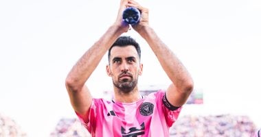 رسميآ… سيرجيو بوسكيتس يعلن اعتزاله اللعب نهاية الموسم