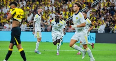 رسميآ… الاتحاد ضد النصر.. العالمي يتفوق بثنائية ماني ورونالدو بالشوط الأول (فيديو)
