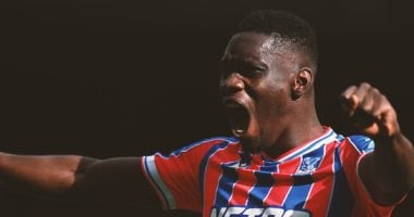 رسميآ… كريستال بالاس يلقن ليفربول أول هزيمة فى الدورى الإنجليزى بهدف قاتل