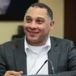 انفراد وخاص بموقعنا ... أيمن الشريعى: كهربا سيعود لمستواه قريبا وإنبى مستمر فى بناء جيل جديد 1120154155319382.jpg